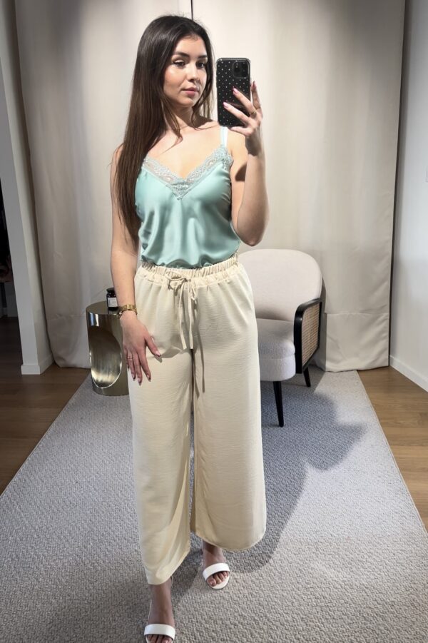 White Beige Classic Funeral Video Mobile-First Presentation - 28