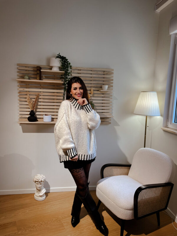 pull oversize blanc madame lychee